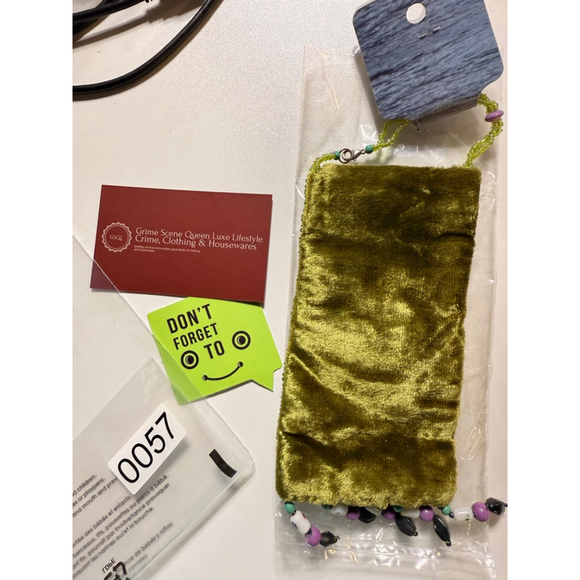 Women's Unbranded Beaded Velvet Pouch One Size Olive Green from vendor for Free - Picture 2 of 2